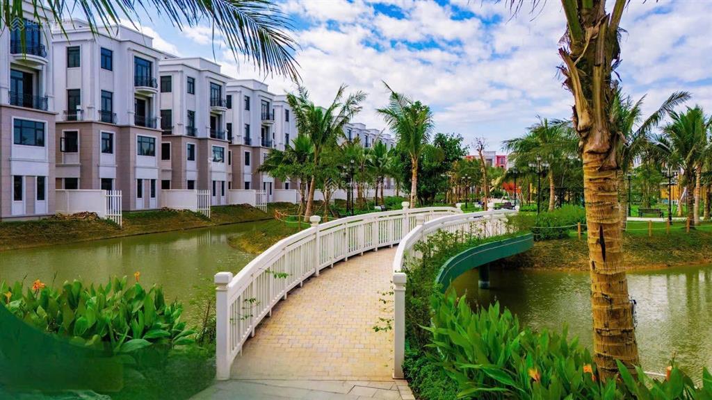 Bán nhà phố 90m², giá 11 tỷ liền kề vịnh xanh vin 3 khu compound căn 90m² đơn giá 12xtr/m2