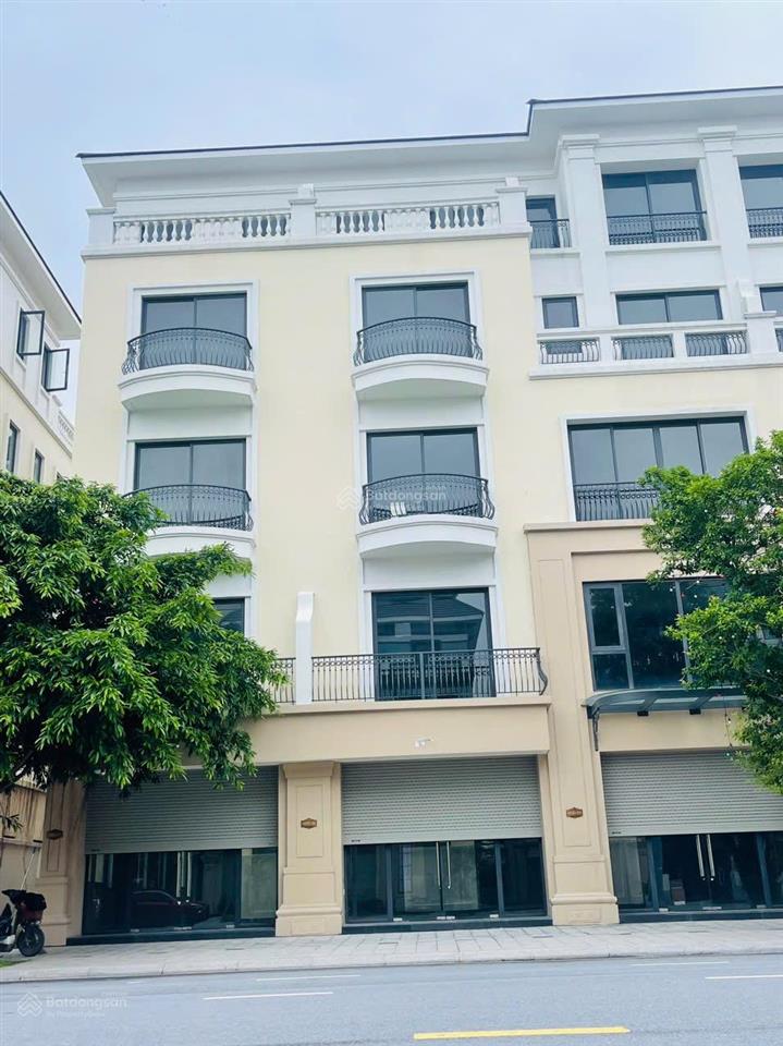 Shophouse đường đại dương 80 m2 giá 12 tỷ đối diện 10 tòa chung cư mặt đường 30m, hướng đông nam
