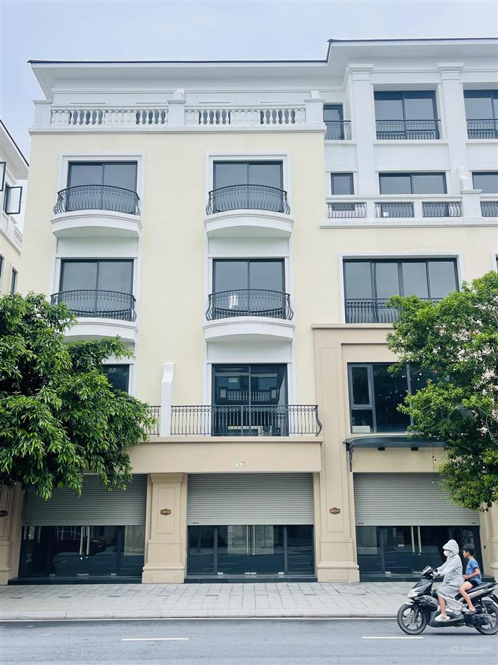 Shophouse đường đại dương 80 m2 giá 12 tỷ đối diện 10 tòa chung cư mặt đường 30m, hướng đông nam