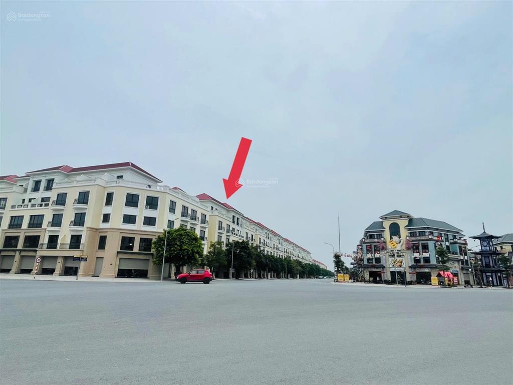 Shophouse đường đại dương 80 m2 giá 12 tỷ đối diện 10 tòa chung cư mặt đường 30m, hướng đông nam