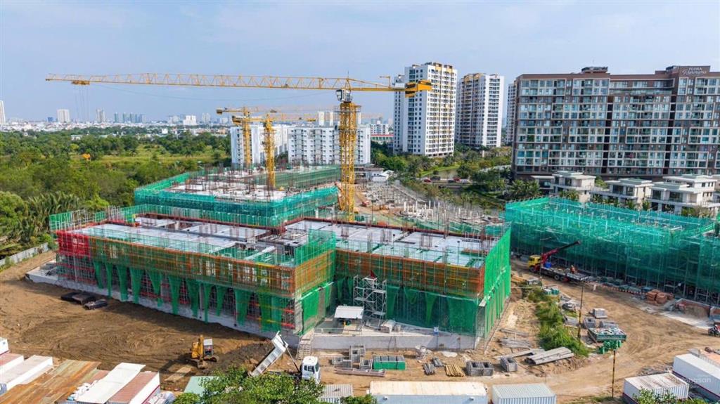 Mở bán giới hạn 24 căn nhà phố compound mặt tiền view kênh đào tại kdt mizuki park nam long