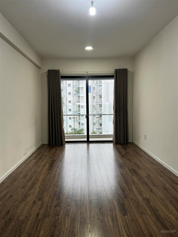 Cho thuê căn góc 2pn 2wc nội thất cơ bản hướng mát nhận nhà ở liền được giá 9.5tr/tháng