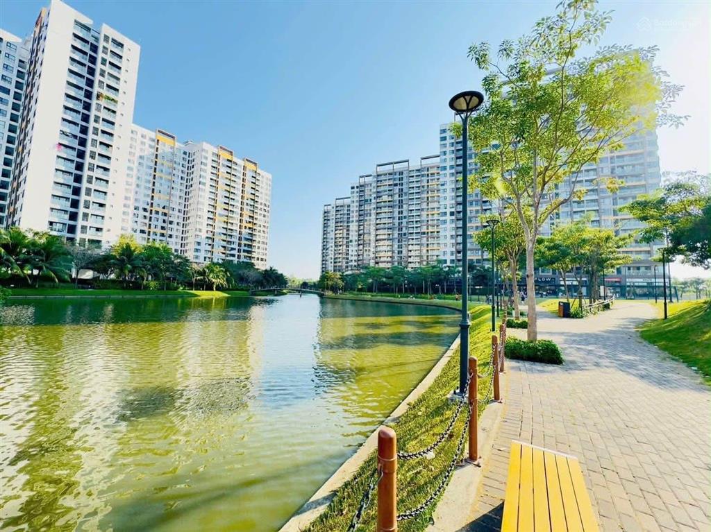 Cần bán căn 78m2 mp678 giá tốt thị trường đã có sổ hồng view kenh đào đẹp nhất dự án