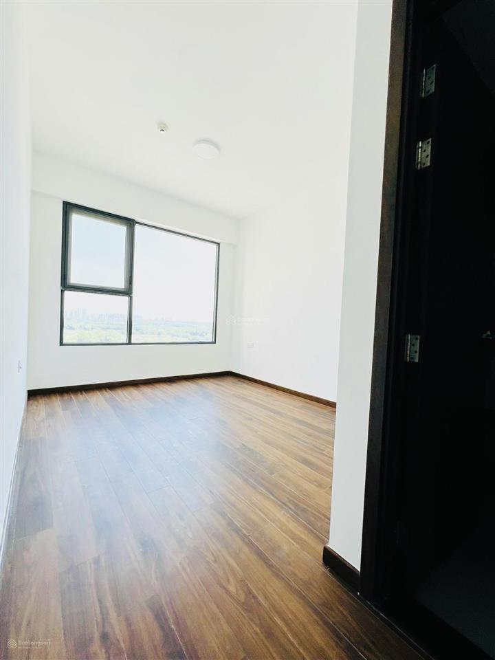 Cần bán căn 78m2 mp678 giá tốt thị trường đã có sổ hồng view kenh đào đẹp nhất dự án