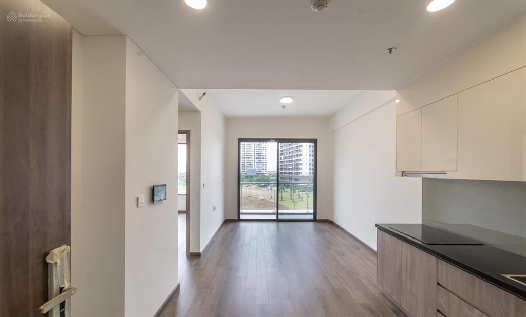 Cần bán căn 60m2 tòa panorama đã có sổ hồng nhà mới sẵn pass xem nhà giá 3,970 tỷ bao gồm thuế phí