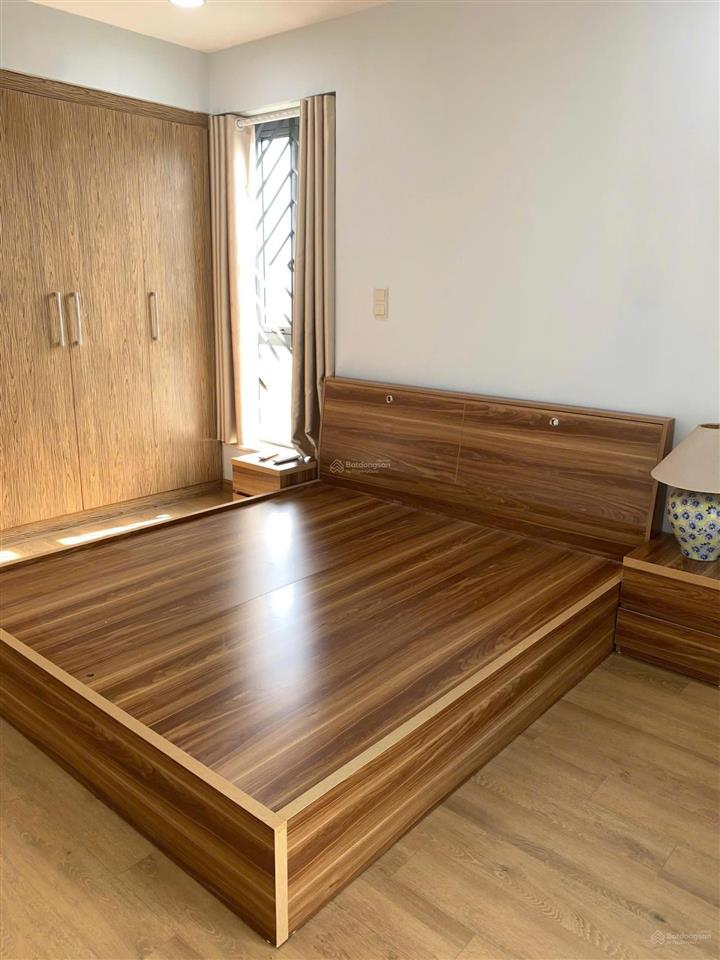 *do không có nhu cầu sử dụng, nhà em cần bán căn hộ 03 phòng ngủ tại tháp a.