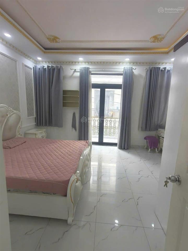 Nhà 3 tầng  7tỷ tl 4pn   nội thất  hẻm ô tô đường 22 linh đông