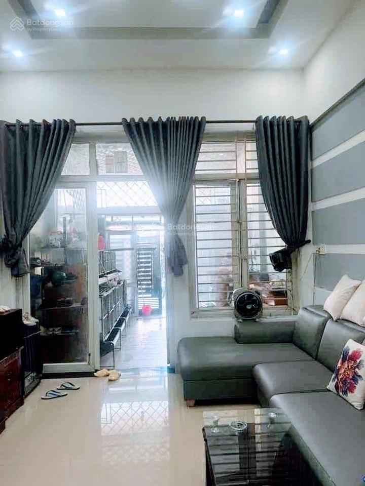Chủ cần bán gấp nhà 4 tầng ngay khu vạn phúc, 70m2, xe tải