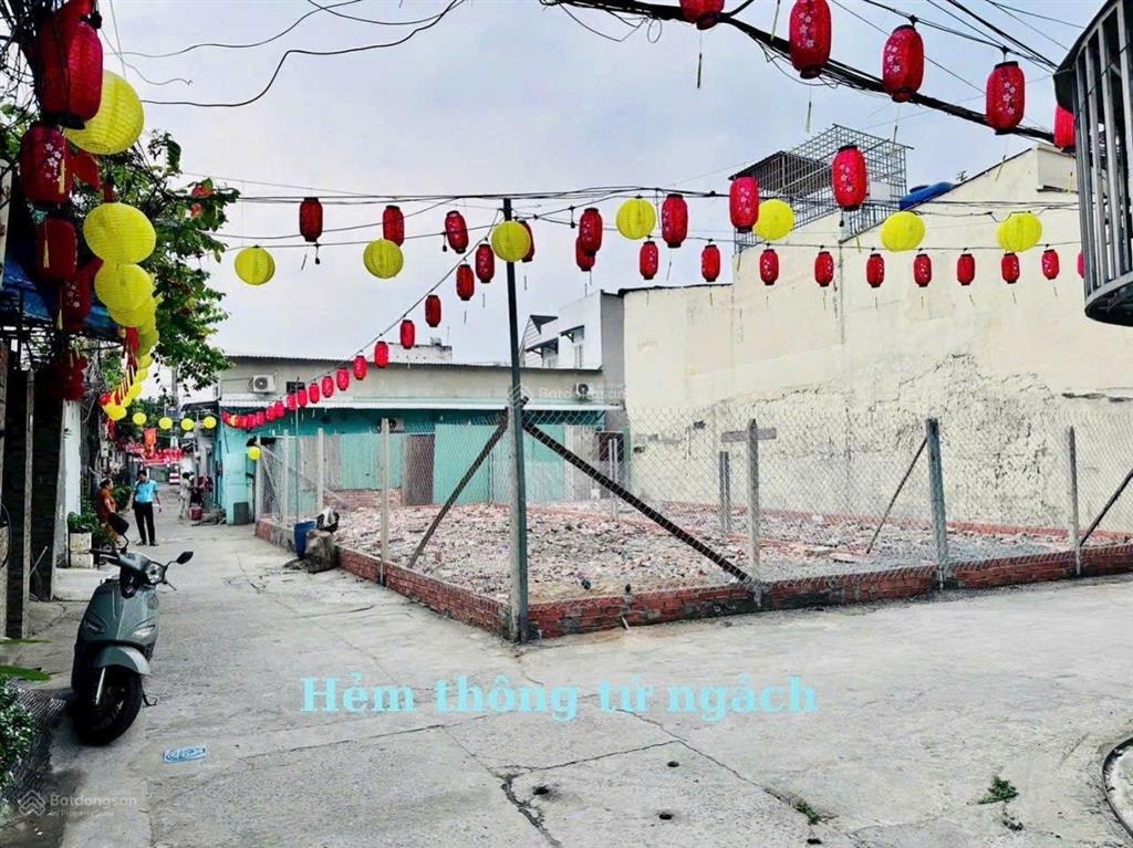 Đất dự án chủ cần bán gấp. vị trí bên sông rất đẹp hạ tầng xây dựng cao