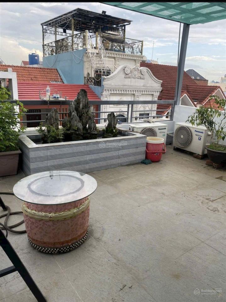 Hàng hiếm tô ngọc vân ô tô tránh/ ngang khủng 5.8m/dt 68m2/ giá 8tỷ