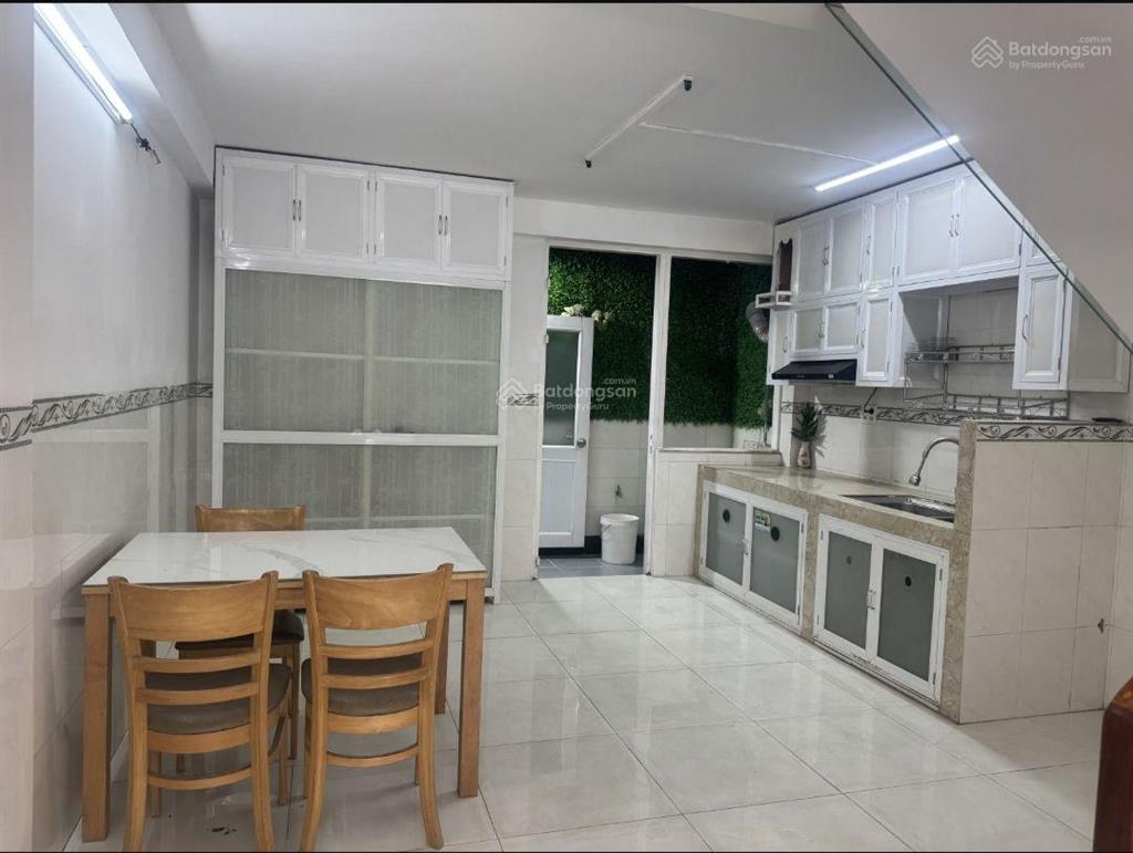 Tìm đâu ra căn thứ 2? đường 6m linh đông, nhà 3 tầng kiên cố, giá 6.6 tỷ thương lượng.