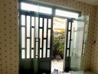 5.5 tỷ, 68m2 (4.5x16), hẻm ô tô thông, 100m ra phạm văn đồng,