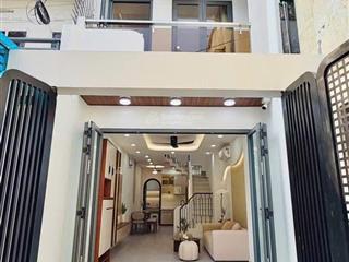 Bán nhà 1 trệt 1 lầu sổ riêng đường lê văn sỹ, phường 13, quận 3, 58,2m2, 4tỷ390tr