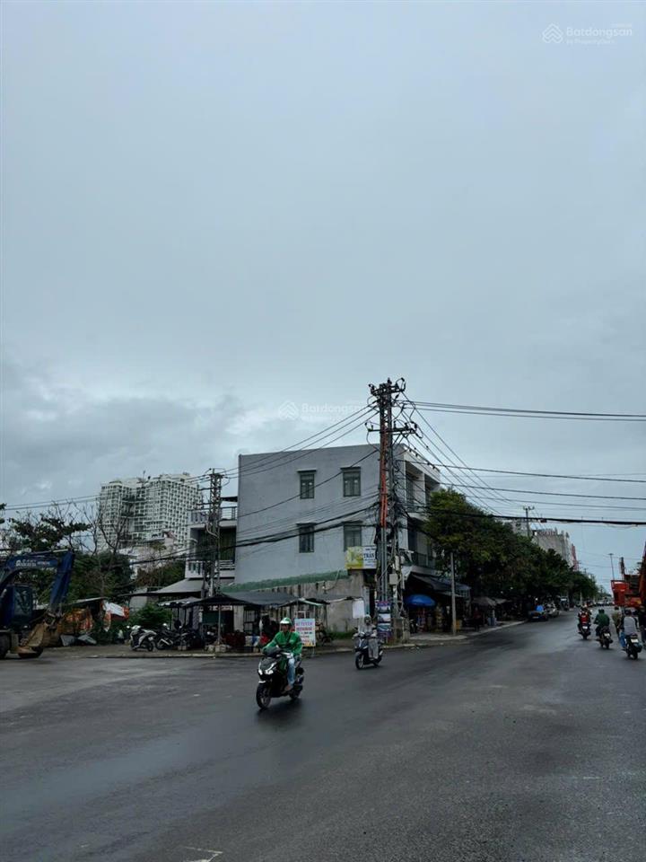 Bán nhà 5 tầng gần vincome tuy hòa, sổ hồng riêng hoàn công . giá tốt nhất thị trường  0866 563 ***