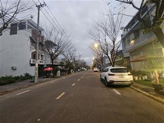 Cần bán lô đất bùi trang chước  lô sạch  hòa xuân