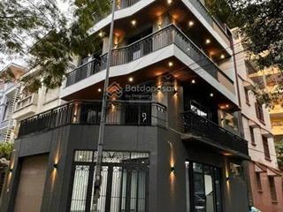 Cho thuê nhà mp xã đàn, 170m2 x 2 tầng, mặt tiền 7m, thông sàn, vị trí giữa phố, giá thuê 170tr