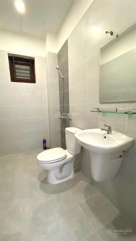 Cho thuê nhà hiện đại hẻm xe tải 543 nguyễn đình chiểu thông võ văn tần quận 3  7x23m giá 50 triệu