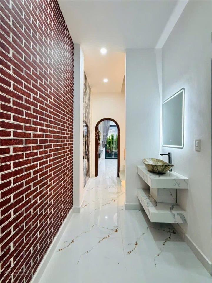 Hẻm xe hơi phạm văn chiêu  sát nguyễn văn khối  5pn full nội thất  7.2 tỷ