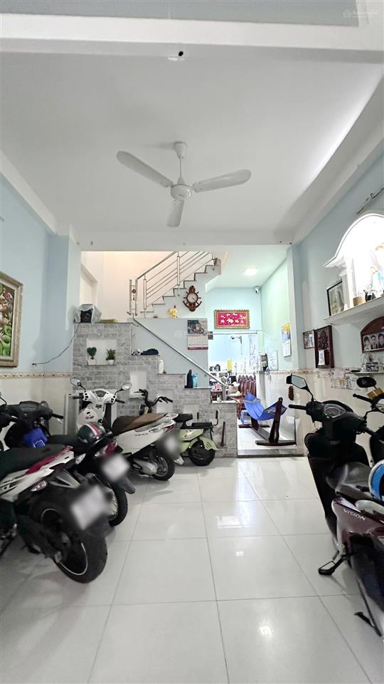 Nhà 4 tầng nở hậu hẻm tạ quang bửu p2q8. giá 6,5 tỷ tl