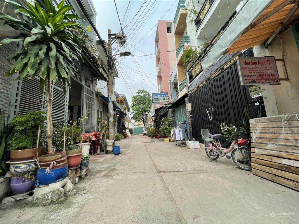 Bán nhà tân kỳ tân quý  4x14m  1 trệt 1 lầu  hẻm 6m thông  gần kênh tham lương  giá 5,15 tỷ tl