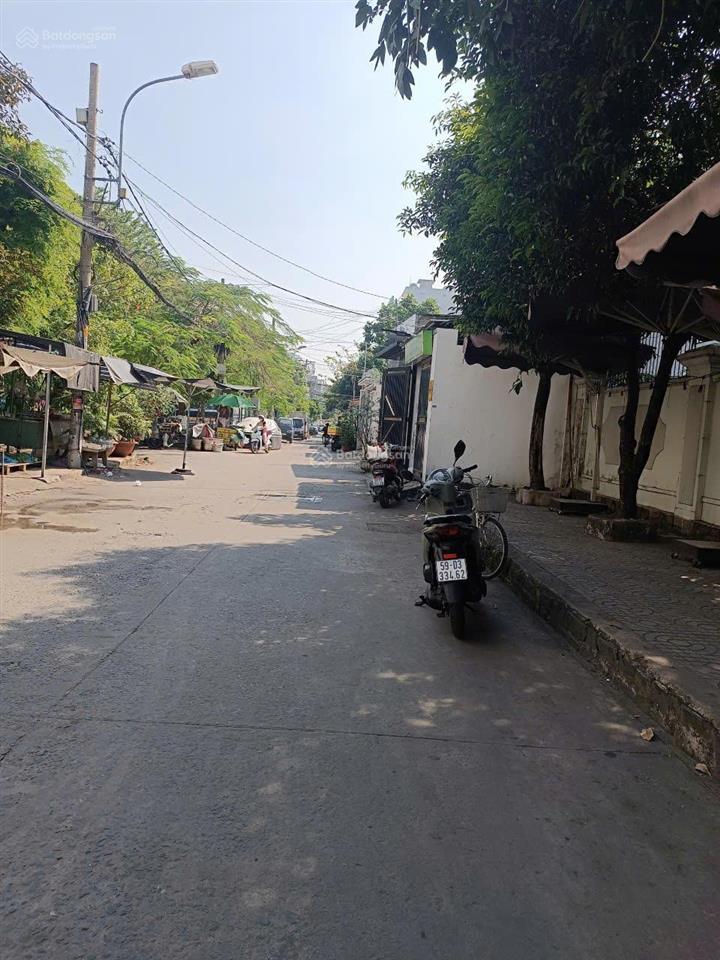 Đất mt đô đốc long gần ngã tư tân sơn nhì, gò dầu giá 7.8 tỷ dt 4.3x19m,  0936 014 ***