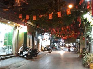 Phố đại cồ việt. 61m2 x 6 tầng x mt4.5m  thang máy, kinh doanh.