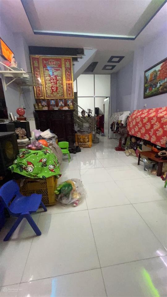Nhà phố siêu rẻ đường phú định quận 8