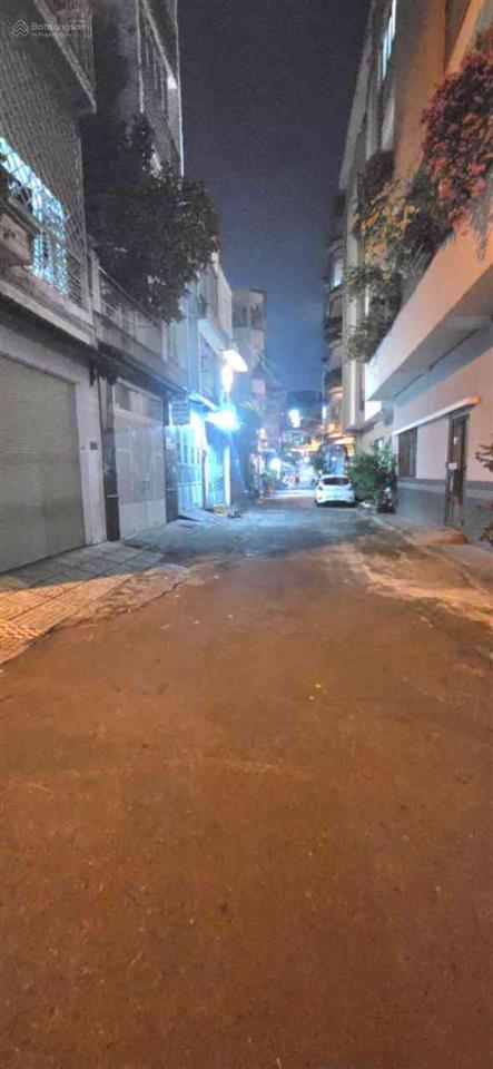 Đường nhựa 8 mét thông khu phân lô đồng bộ 77 mét vuông 4 tầng