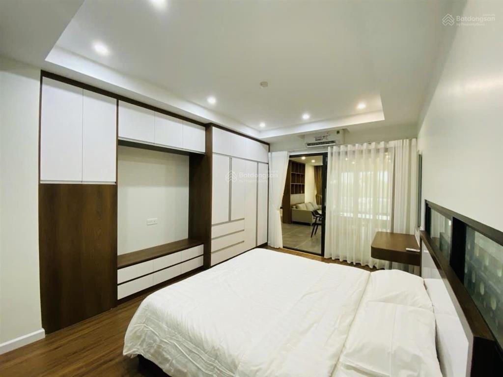 Căn hộ cao cấp tây hồ. diện tích 112/126m2. 7 tầng thang máy. gara ô tô. giá chào bán 65 tỷ.