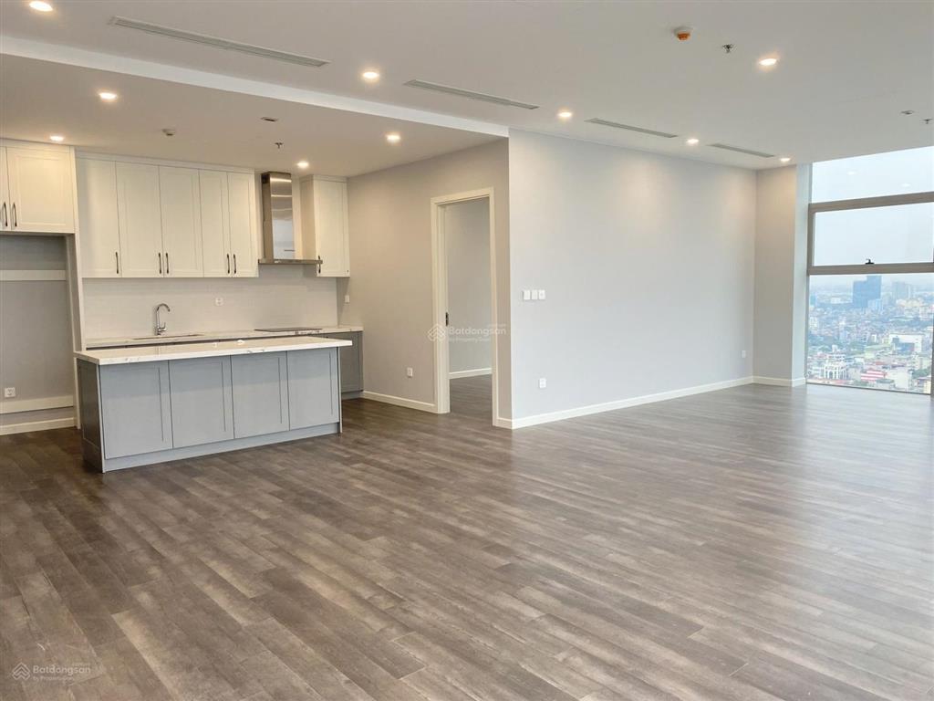 Hot! cho thuê chung cư paragon  cầu giấy. 138m2  3 ngủ  đồ cơ bản. 17 triệu. 0971 337 ***