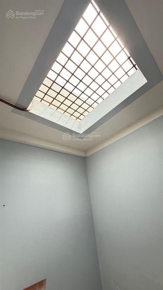 Hiếm  nhà 3 tầng  huỳnh thị hai  quận 12  5 tỷ (siêu rẻ)  chính chủ ở chưa qua đầu tư