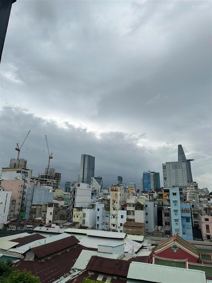 Hàng hiếm nhà 2 mặt tiền quận 1 cách chợ bến thành 500m  kết cấu 7 tầng