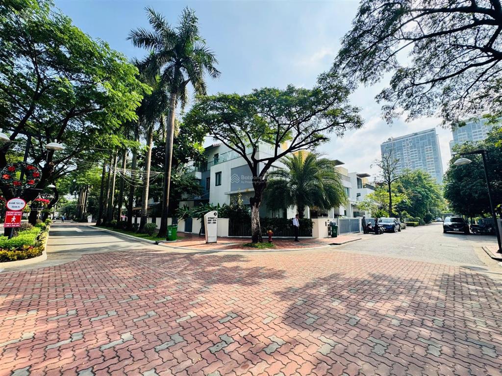 Bán biệt thự góc 2 mặt tiền khu villa rivỉera giang văn minh  hồ bơi nước mặn view sông sài gòn