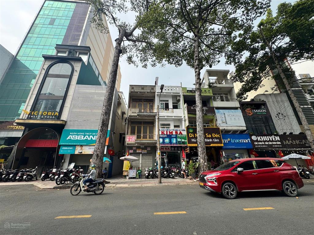 Bán nhà góc 2 mặt tiền bùi thị xuân quận 1  khu vực kinh doanh nhiều khách sạn & nhà hàng cao cấp