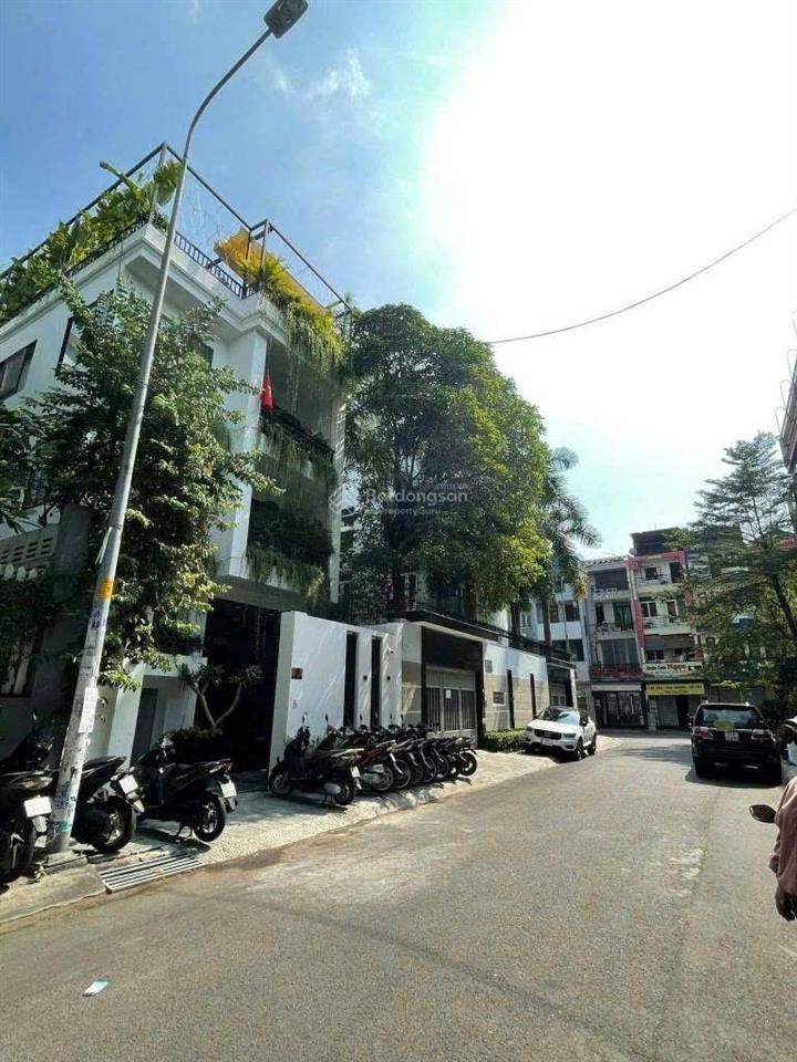 Bán nhà mặt tiền hoa mai  phú nhuận  ngay phố ẩm thực phan xích long