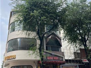 Bán nhà mặt tiền sư vạn hạnh  quận 10  gần vạn hạnh mall khu vực kinh doanh sầm uất