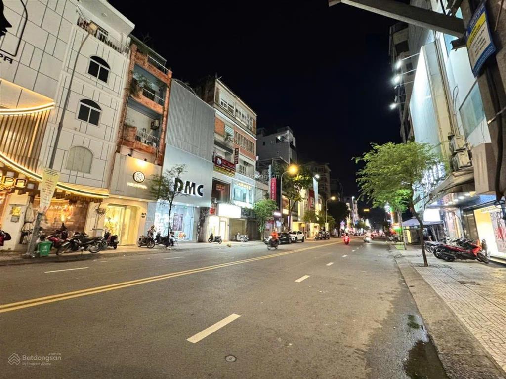 Ngộp bank. siêu phẩm mt ngay võ văn tần 15.47*22m 380m2 hầm 7 tầng chốt nhanh trong tuần
