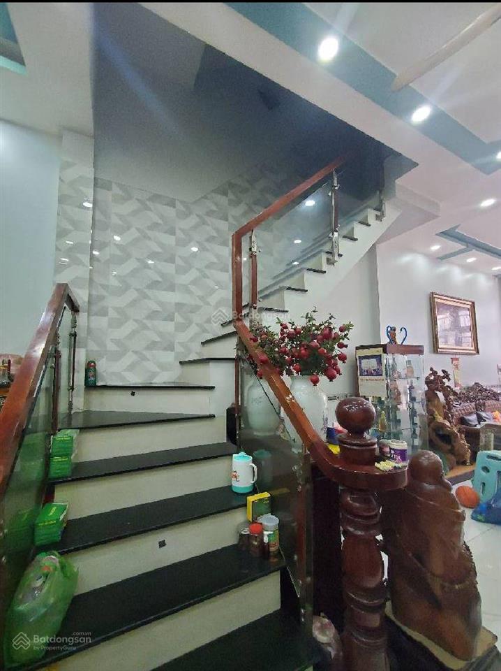 Bán nhà sổ đẹp  đường 8m thông  giáp q.6  4 tầng kiên cố  nhỉnh 7 tỷ