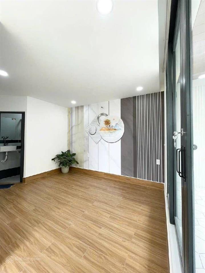 Nhà mới đón tết bính ngọ 2026
đường hưng phú (p.8 cũ) , quận 8. nhỉnh 5t