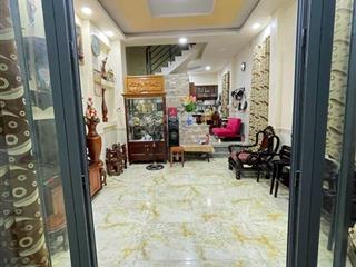 Bán nhà quận 8, sổ vuông a4, 4 tầng đúc kiên cố, 4 pn. nhỉnh 5 tỷ. không quy hoạch, không lộ giới