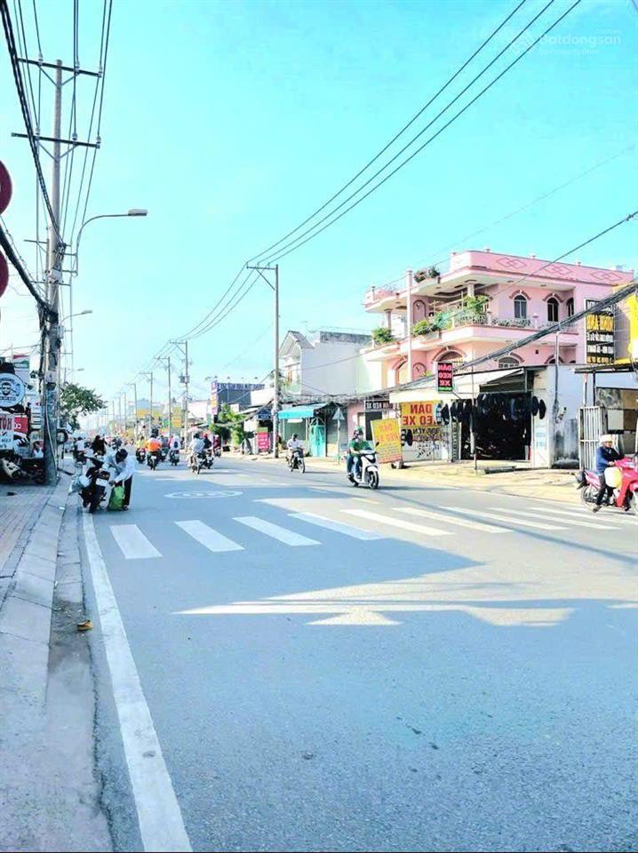 Bán gấp, mặt tiền kinh doanh quốc lộ 50 sầm uất, 150m ngang 6m, chỉ 8.x tỏi tl