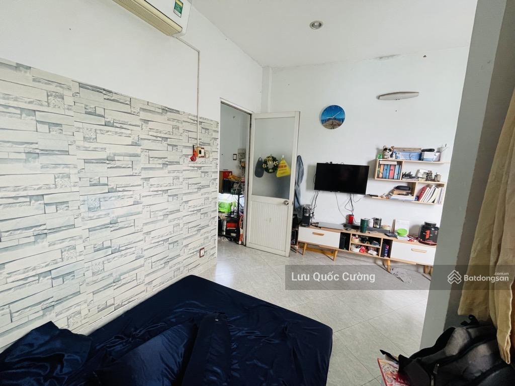 Chính chủ gửi bán hxh thông phạm văn hai, dt 30m², giá 5.8 tỷ.