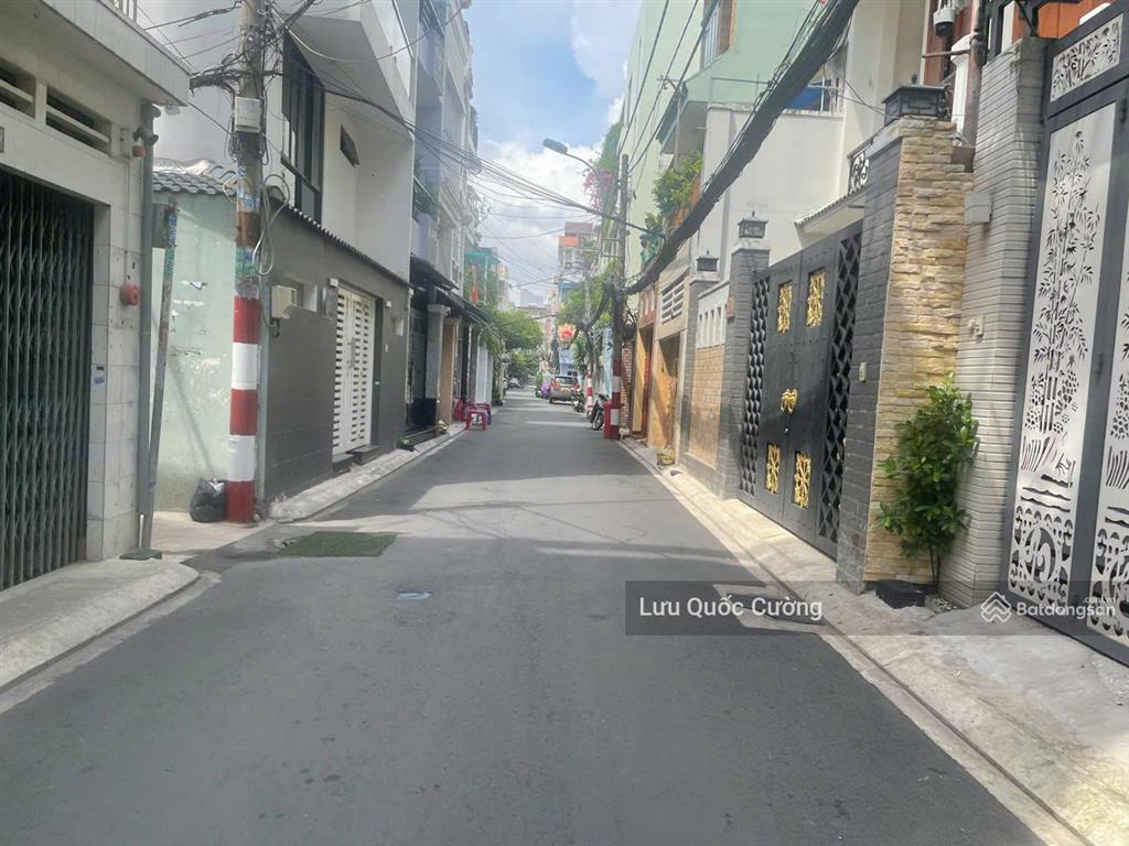 Chính chủ bán gấp nhà hẻm đẹp cách nguyễn trọng tuyển, dt 60m (3 tầng), chỉ có 10 tỷ.
