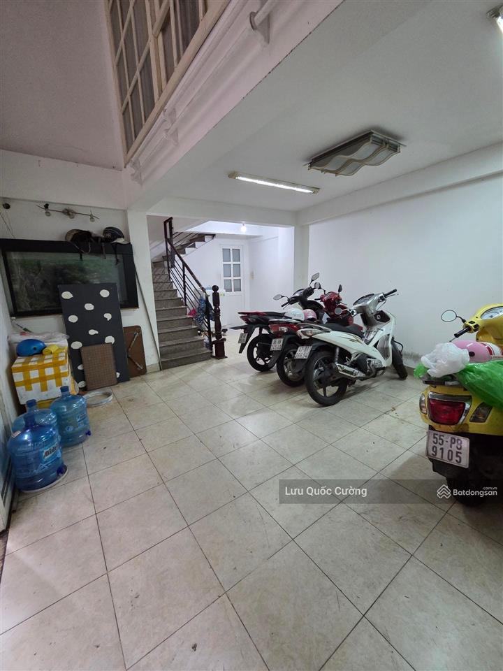 Bán nhà riêng thông hxh hoàng văn thụ, dt 33 m², 5 tầng. giá 7.5 tỷ
