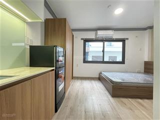 Cho thuê chdv phú nhuận  gần phan xích long  nội thất mới 100%. giá 6,5 triệu