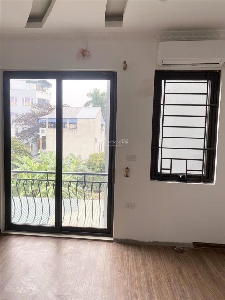 Bán nhà 5 tầng tại ngọc trì, thạch bàn  thiết kế hiện đại