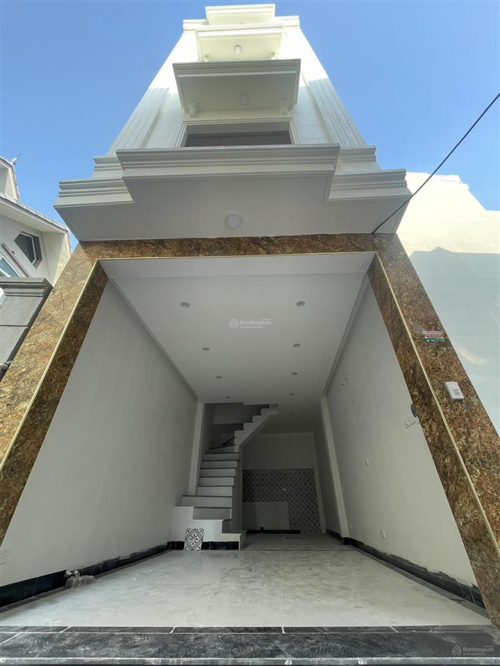 Bán nhà xây độc lập diện tích rộng đồng mai, hà đông gần bến xe yên nghĩa ql6