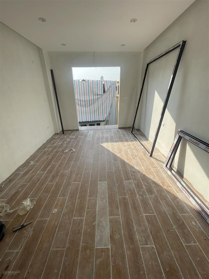 Bán nhà xây độc lập diện tích rộng đồng mai, hà đông gần bến xe yên nghĩa ql6