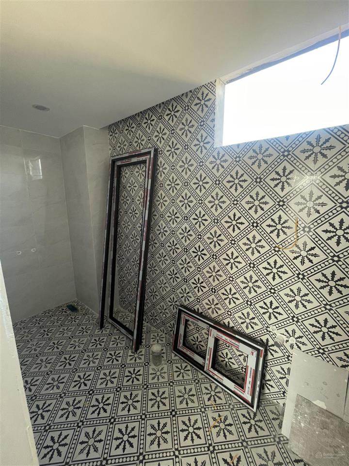 Bán nhà xây độc lập diện tích rộng đồng mai, hà đông gần bến xe yên nghĩa ql6