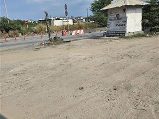 Đất kho bãi container, xe tải, 5.500m2, (65x85m) giá chỉ 170 tỷ mặt tiền võ chí công